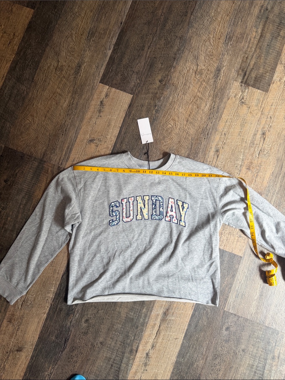 Thread & Supply Light Gray 'SUNDAY' Graphic Pullover Sweatshirt Sz L NWT
